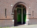 Polanenstraat 237-315 portiek (1923)
              <br/>
              Gert-Jan Lobbes, 2020
